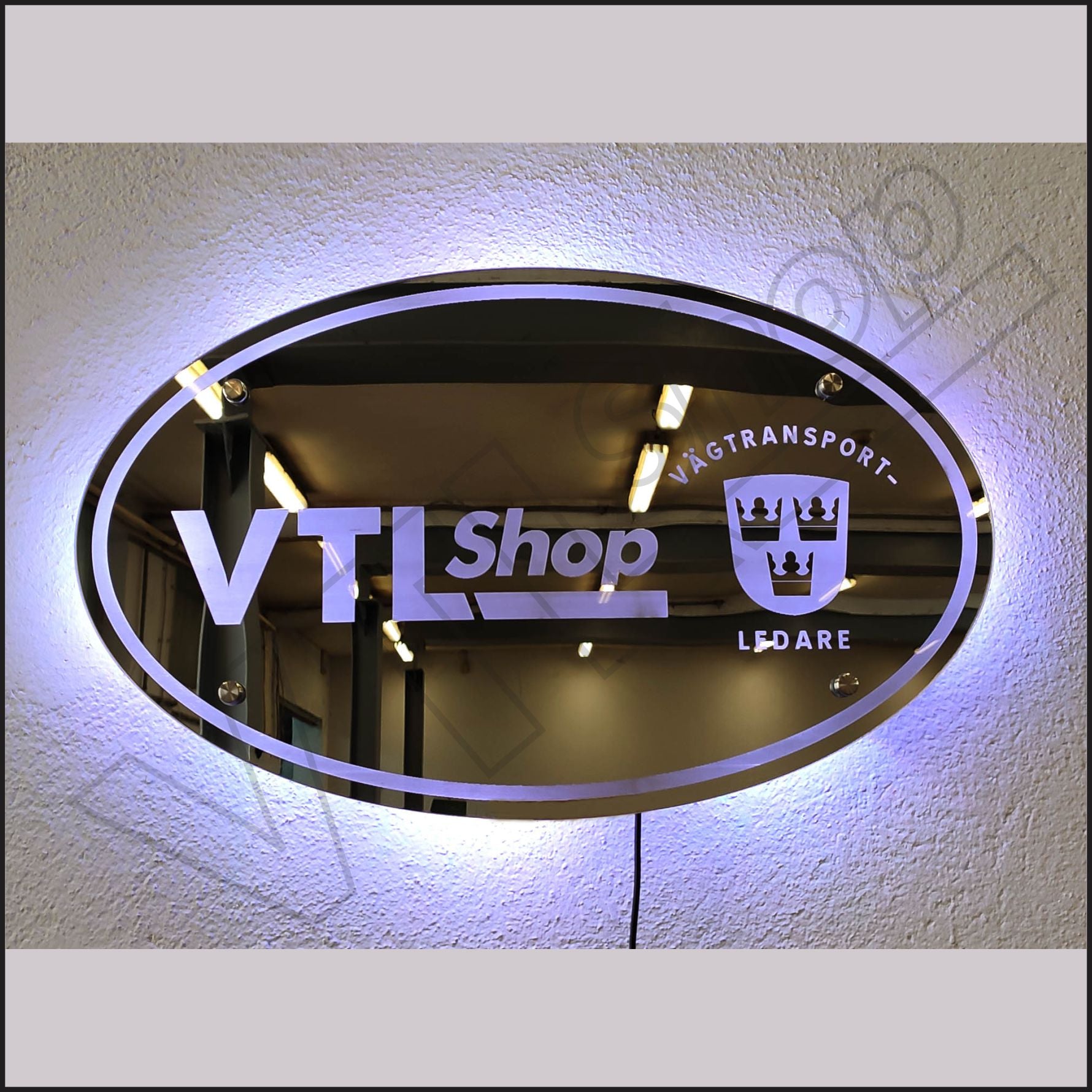 LYSANDE Spegel med EGEN TEXT / LOGO image 0