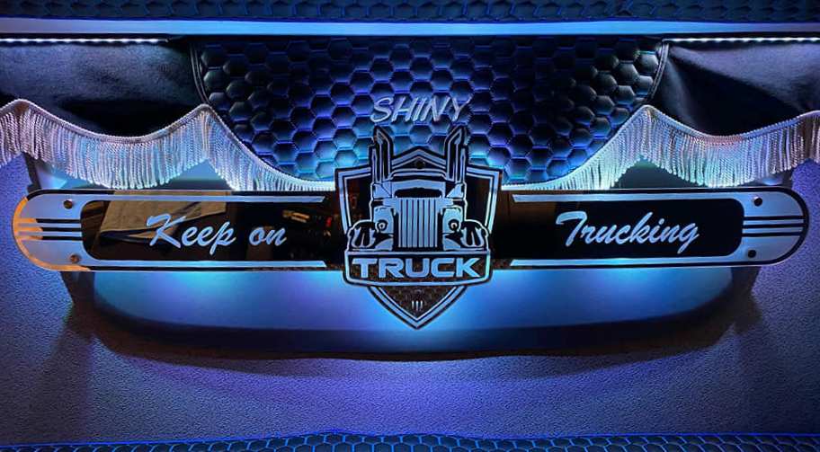 LED SPEGEL - KEEP ON TRUCKING image 0