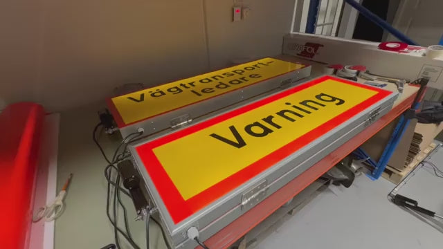 Motordriven dubbelskylt